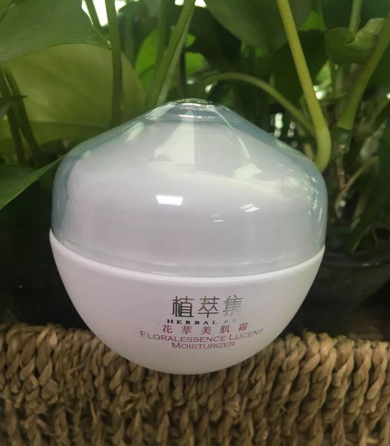 特别多的黑头毛孔也特别大怎么办,黑头最烦人的问题