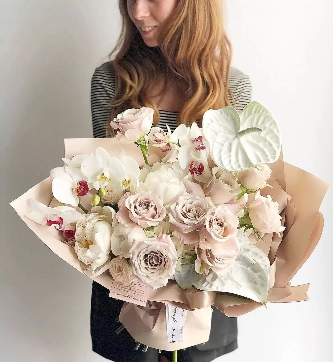 银柳插花颜色搭配教程,插花技巧花艺色彩搭配