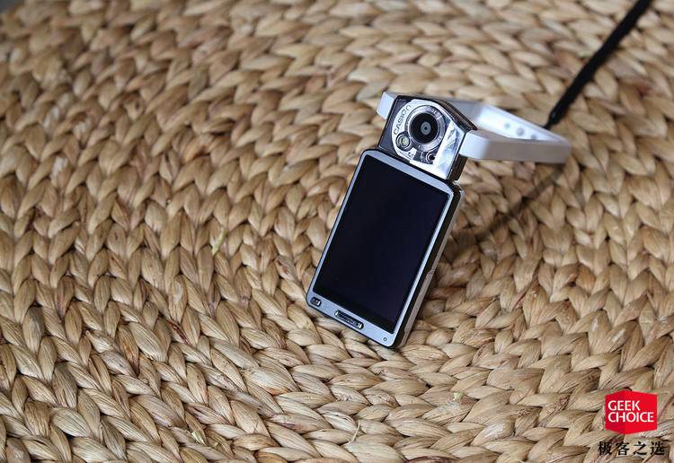 曾经的自拍神器,当年超级火的自拍神器