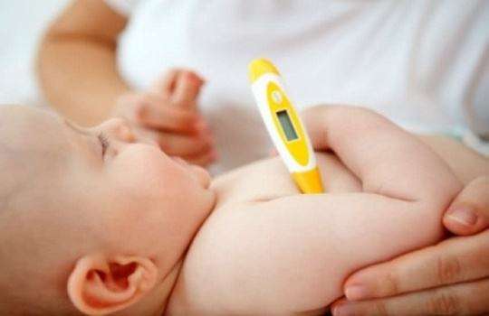 宝宝测体温测额头吗,宝宝测体温乖不
