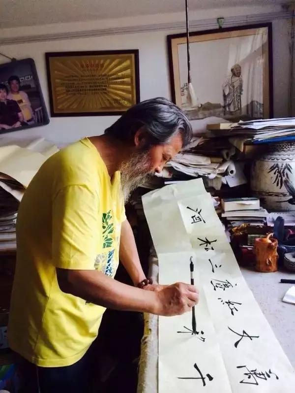 张华中书法价值,张华中作品欣赏