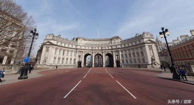 足球虽然没能回家,但英国人早就把夺冠巡游路线准备好了