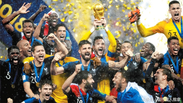 世界杯球员喝的酷炫运动饮料，可不是你想喝就能喝的