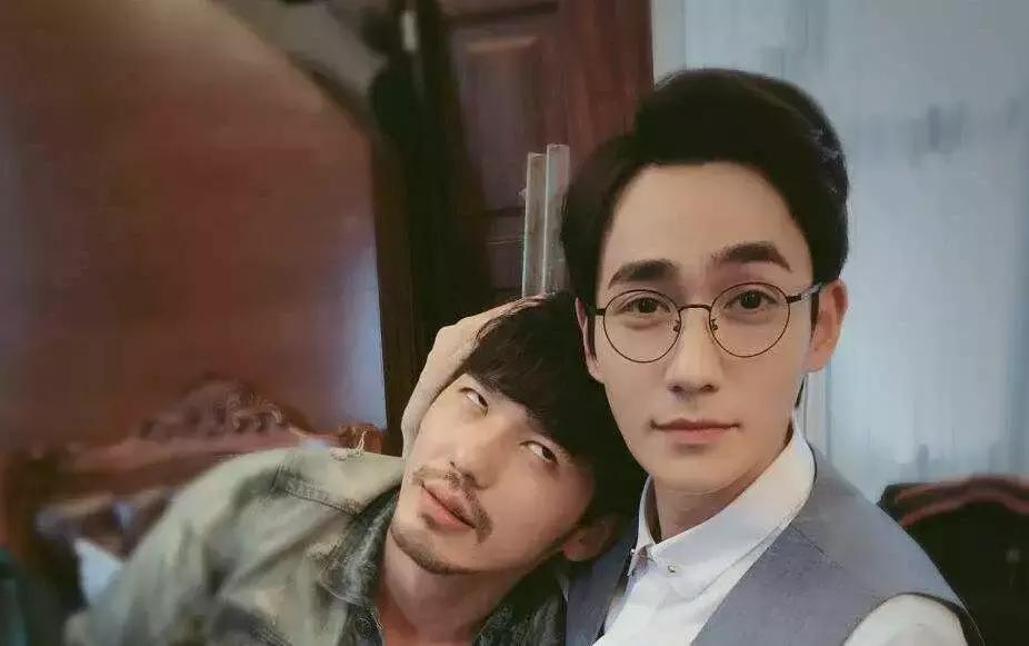 夏日好剧推荐计划一起追剧,周末追剧推荐指南青春偶像剧