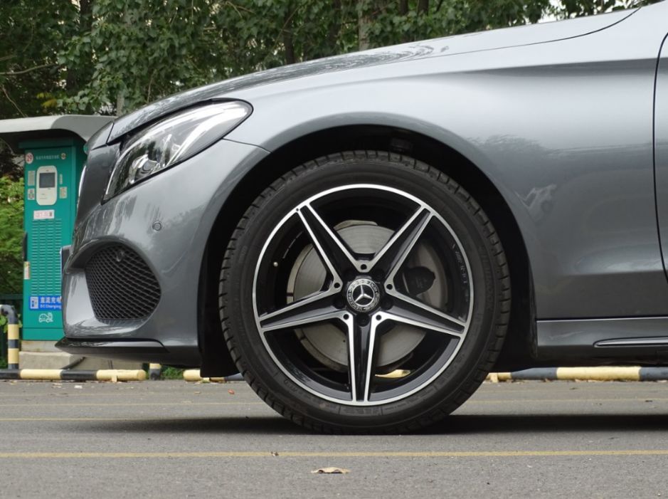 新款奔驰c完美进化,试驾奔驰C级