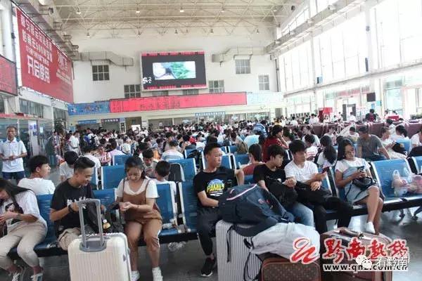 都匀高铁直达龙洞堡机场吗,都匀到贵阳龙洞堡机场