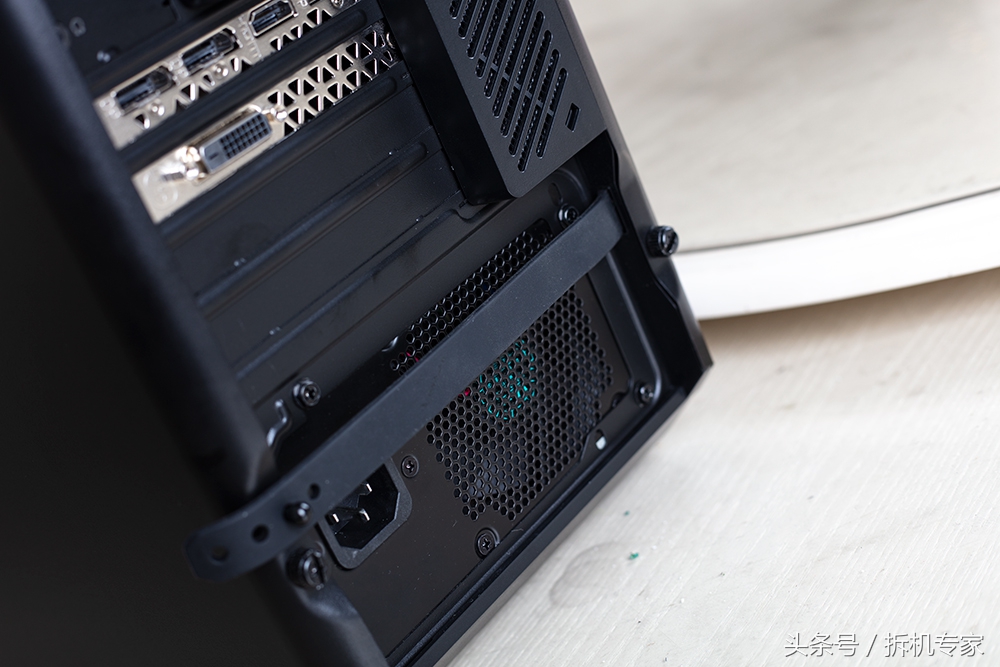 流畅吃鸡笔记本电脑配置推荐,联想游戏台式机刃9000