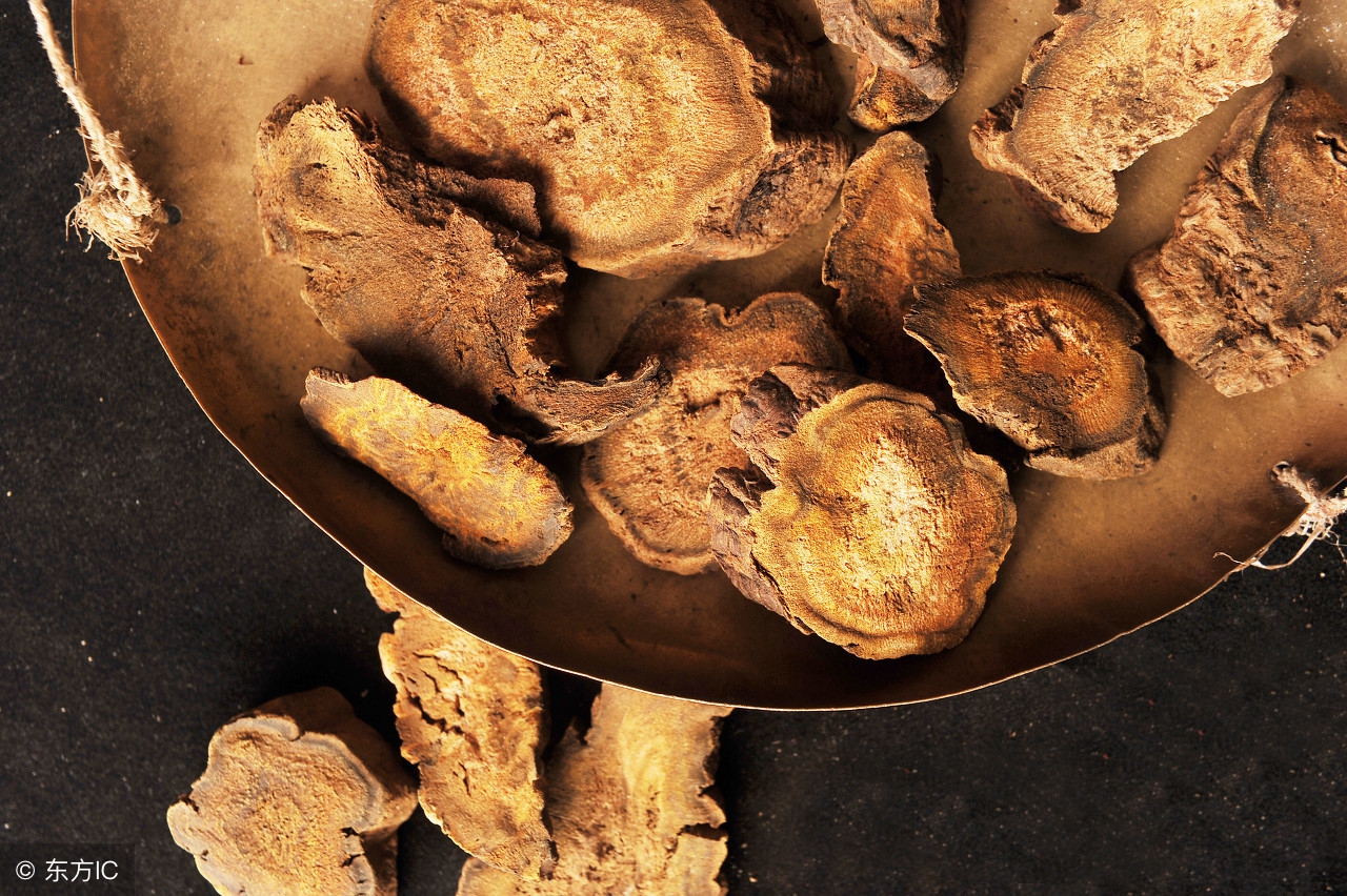 用药一定要遵医嘱不可听信偏方,4种补药吃多了变毒药