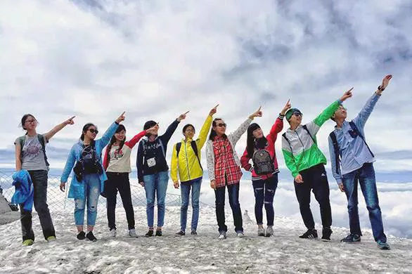 场景英语口语10句,十大场景必备英语表达