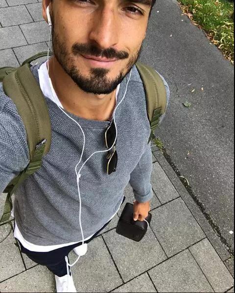 如果举办足球界穿衣世界杯，法国队一定拿不到冠军