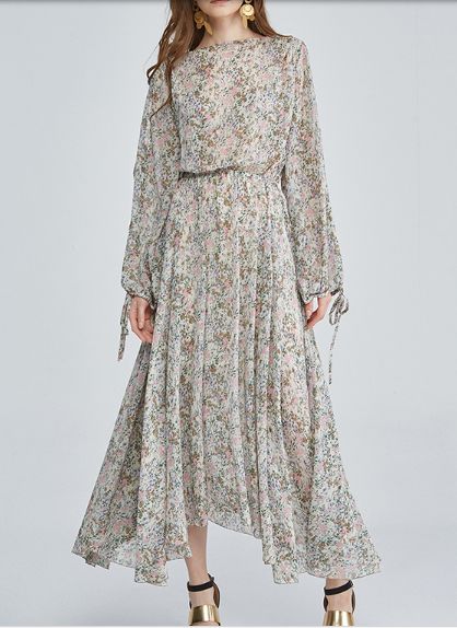 年终了到处都是促销价,年底的商品降价