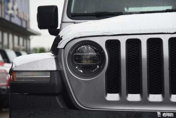 越野能力大g出色还是普拉多出色,普拉多陆巡越野性能