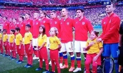 2018世界杯感动瞬间,足球的魅力感人片段