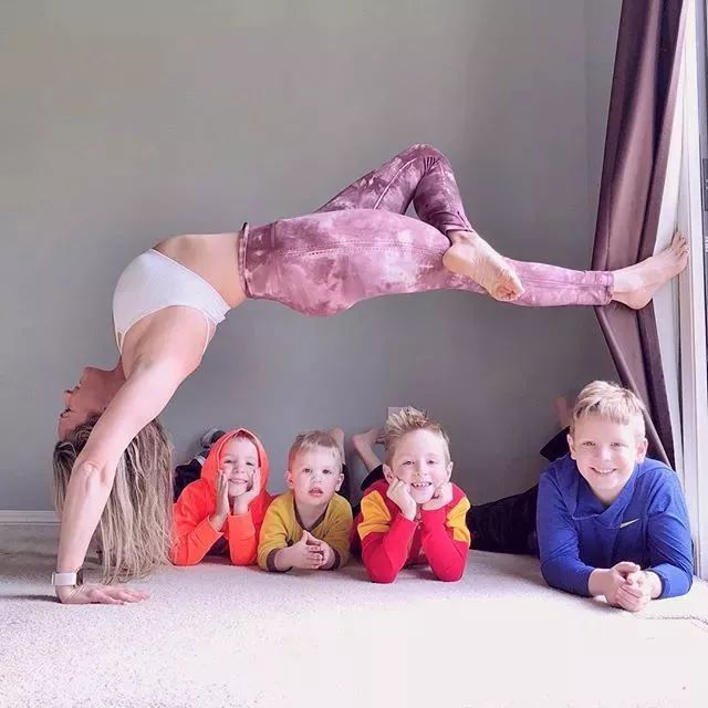 瑜伽辣妈全身照,瑜伽辣妈高清图片