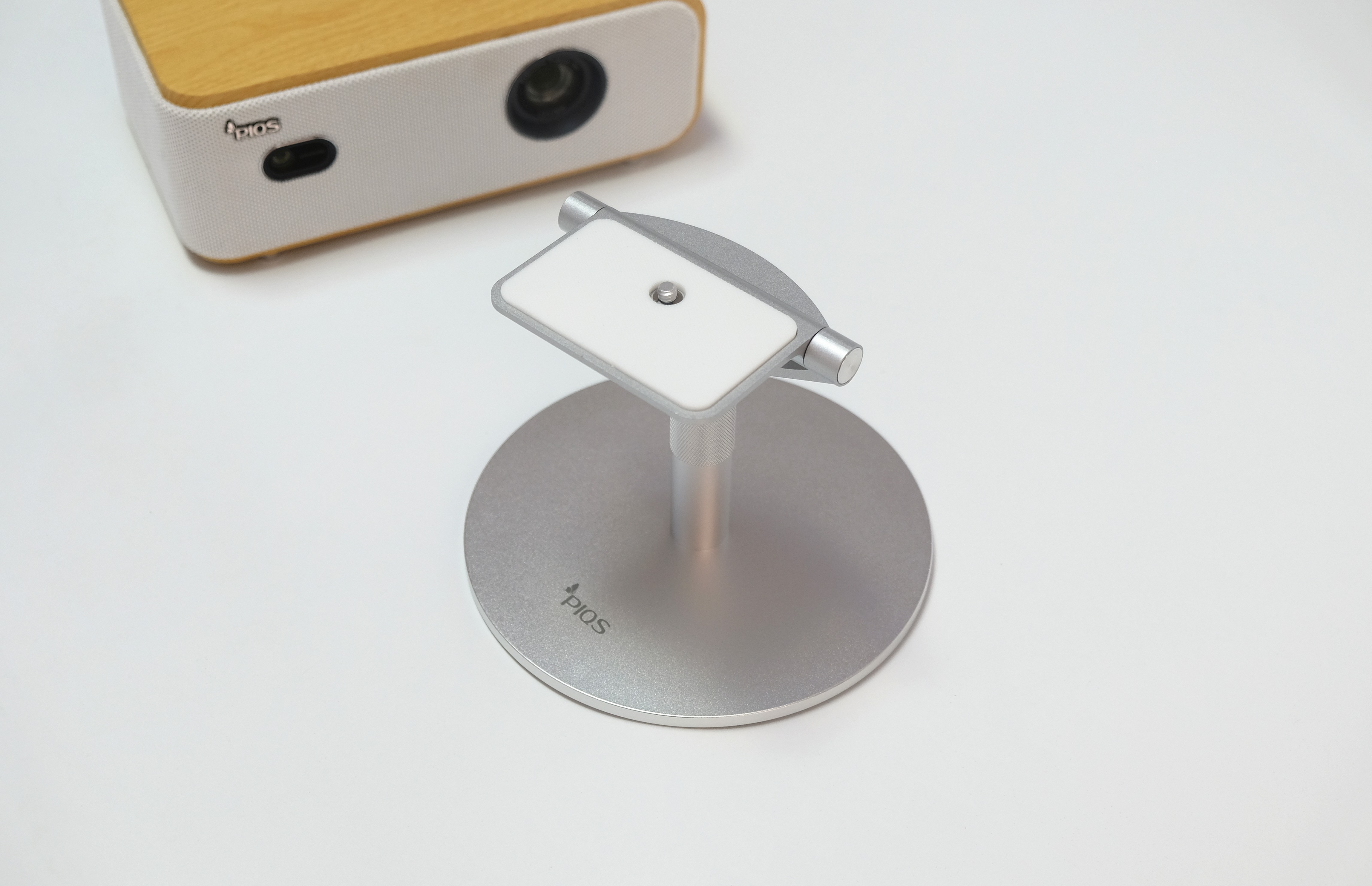 神画q1与f1投影仪评测,神画q1投影仪怎么样