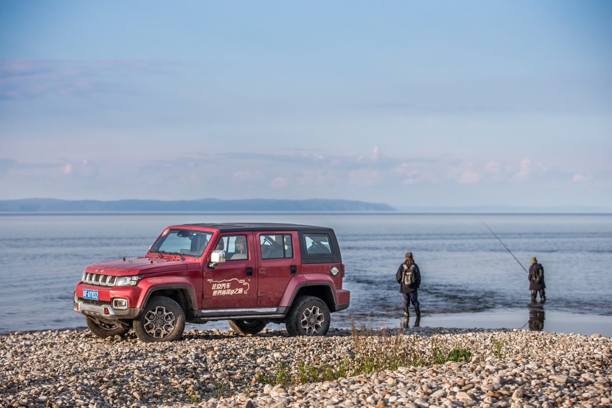 西伯利亚越野视频,北京汽车bj40plus越野试驾体验