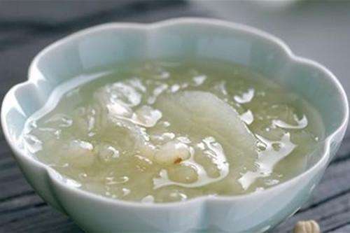 小宝干咳嗽是什么原因,宝宝咳嗽咳到干呕吃什么药