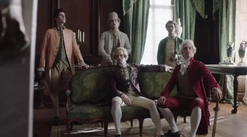 年度最污英剧回归，这群*女妓**又作什么妖