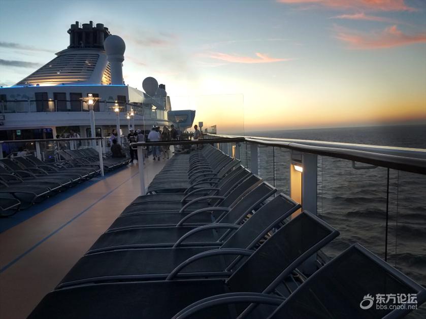 坐豪华游轮,坐豪华游轮是什么体验