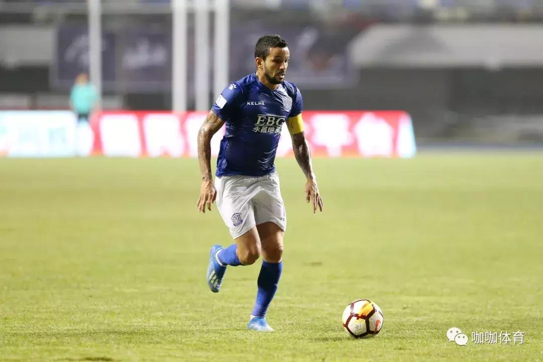 艾伦逆转战局视频,艾伦爆发最终变回巨人