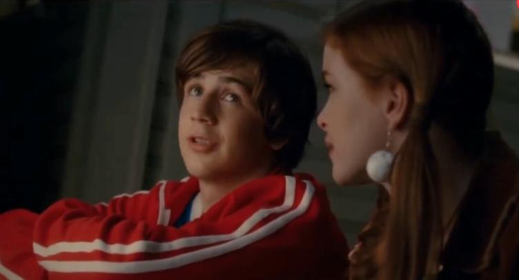 14岁的小男孩得到超能力,小男孩从小就有超能力