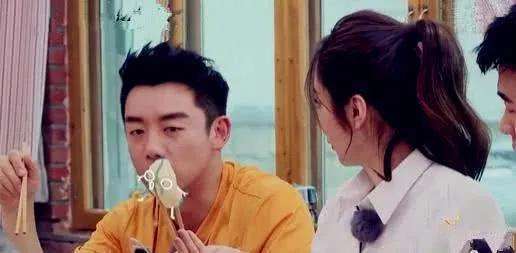 王晓晨和郑恺最新视频,郑恺和王晓晨互动