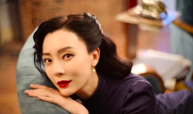 守门员画法,足球射门的人画法