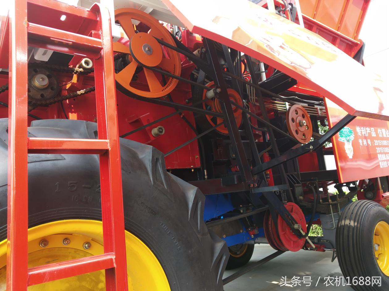 花生简易收获机,最新款的花生播种机