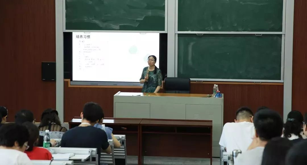 碰撞思维交流心得,交流互鉴促提升凝心聚力谋发展