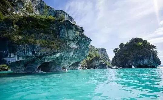 桂林最出名的两大洞穴,桂林洞穴