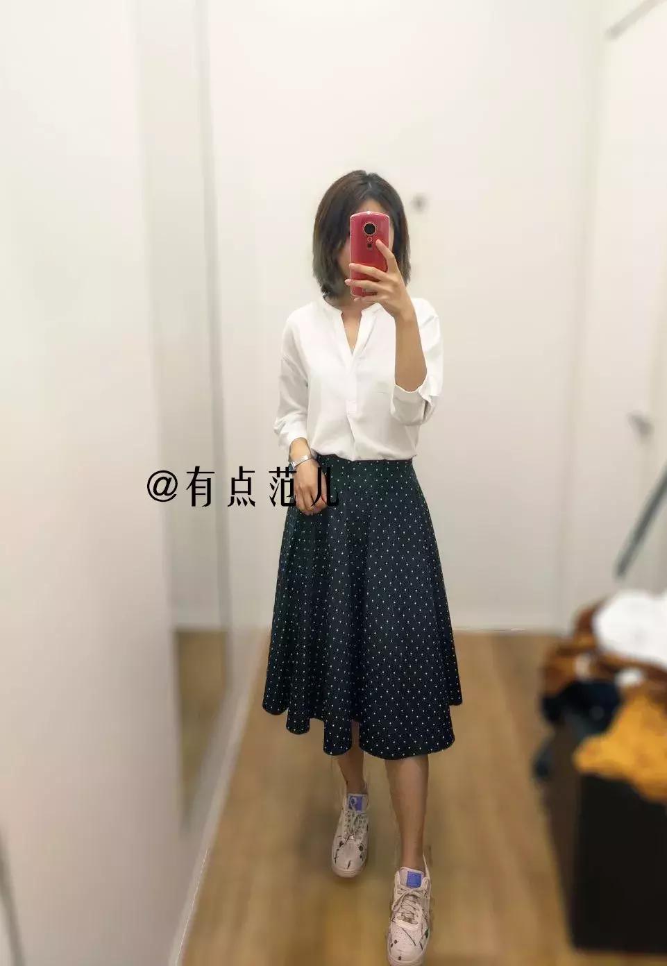 优衣库试衣间试完衣服放哪里,走进优衣库随便试穿