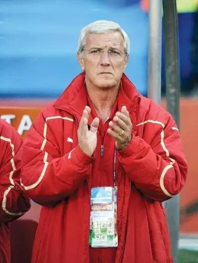 国足经不起一句调侃，真牛！