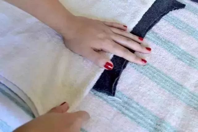 polo衣服缩水怎么恢复妙招,衣服起皱缩水教你一招快速解决