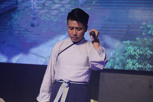 六年再次相聚,六年聚首