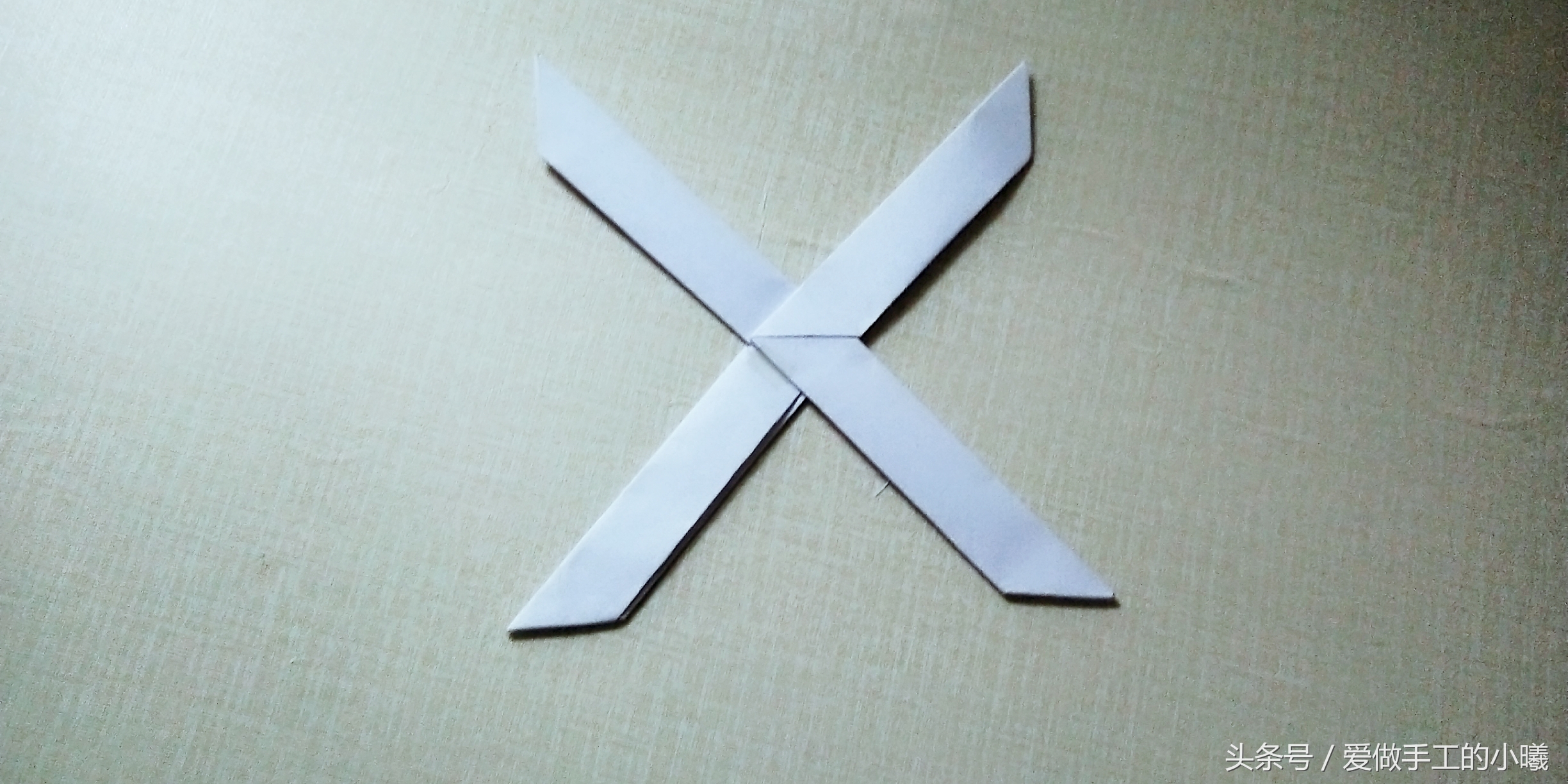 儿童折纸3到6岁简单折纸飞镖,折纸有八个角的飞镖