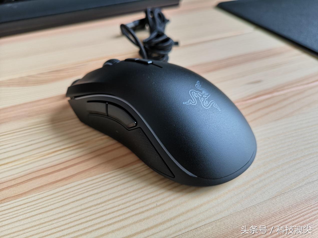 雷蛇曼巴有线鼠标5g,雷蛇巴塞利斯标准版鼠标评测