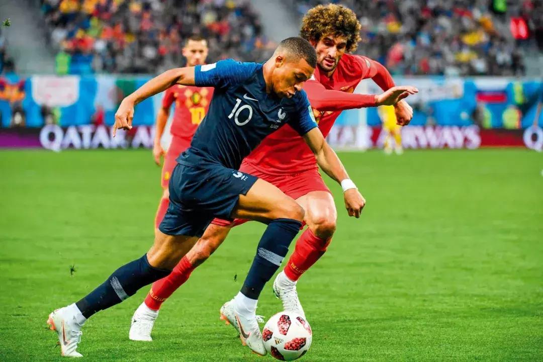 世界足球的发展格局,世界足球的重大变革