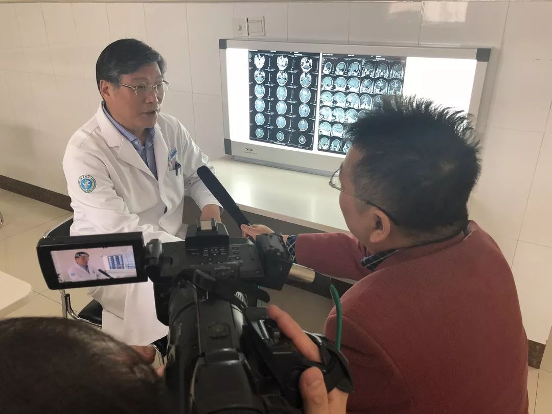 恶性胶质脑瘤低级别,恶性脑胶质瘤浙江大学