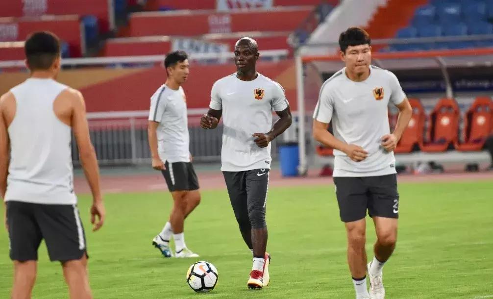 足协杯2021贵州赛程表,2018中超山东鲁能对贵州恒丰直播