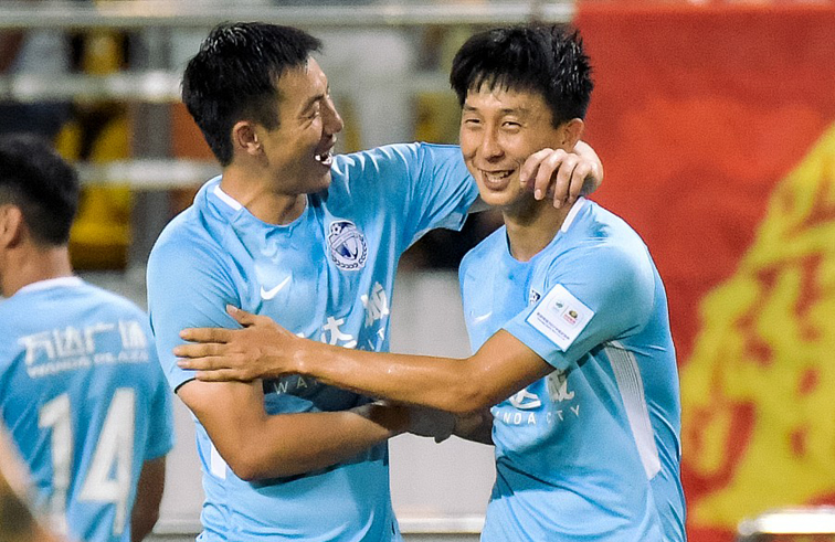 大连一方1人惊艳1人业余！“项链哥”升级2.0版，自己堵死国足路