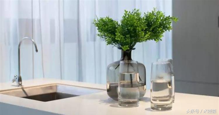 夏季植物晒伤怎么缓解,夏季炎热中暑如何自救