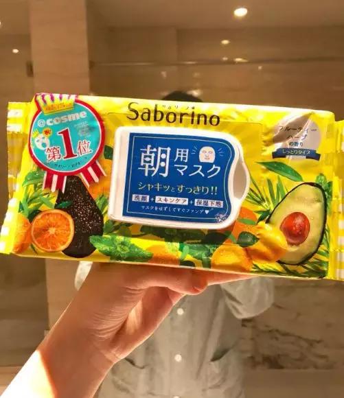 她用200万面霜公开打脸小红书女星？娱乐圈化妆品同款扒料！