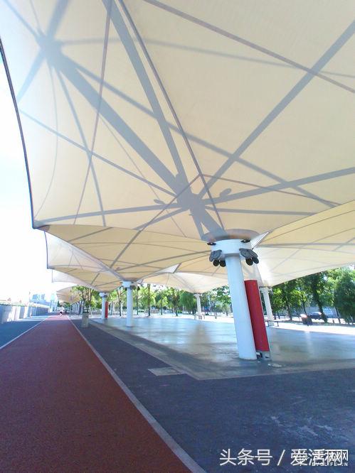 直播还在用手机？我的哒*眼镜视**会拍照