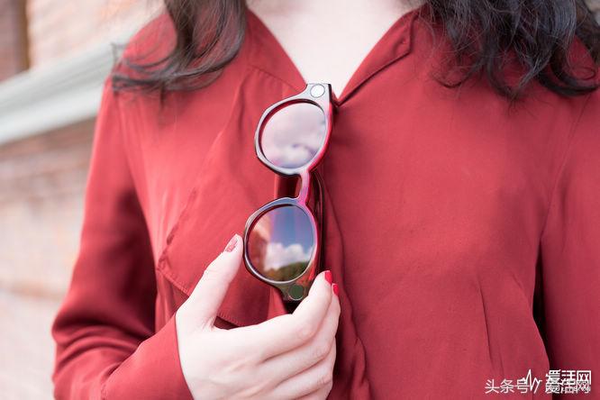 直播还在用手机？我的哒*眼镜视**会拍照