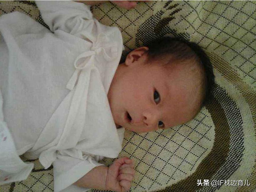 凉席什么材质凉快舒服对身体好,夏天睡什么材质凉席对身体健康