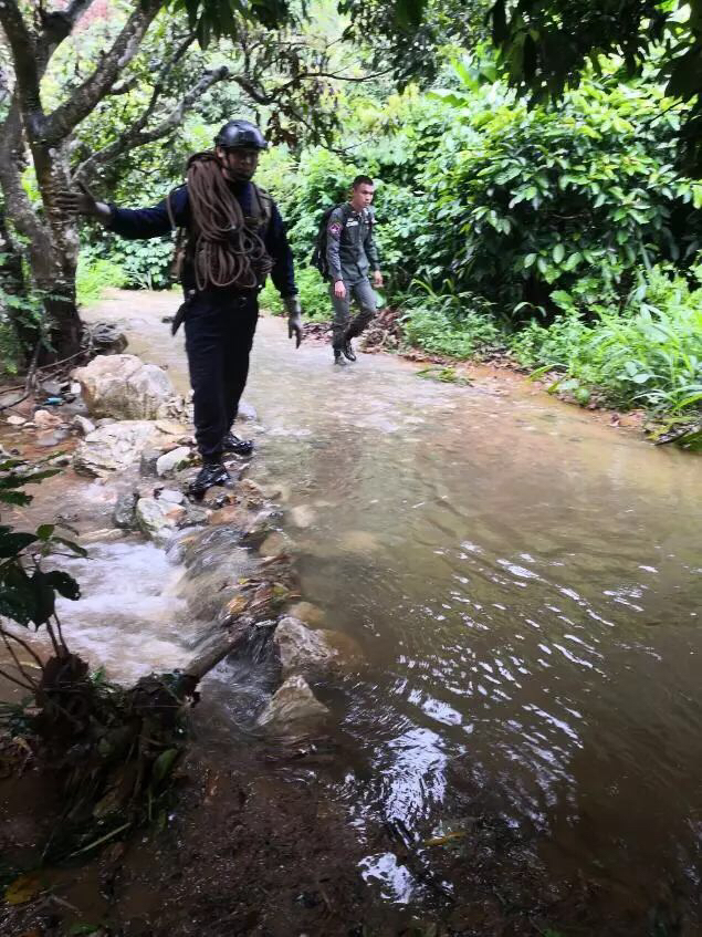 泰国少年足球队13人被救,泰国少年足球队失踪