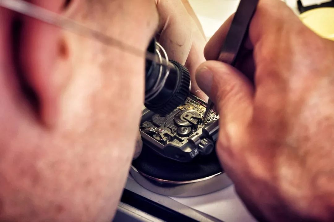 百达翡丽手表为何产地国内,瑞孚名表百达翡丽