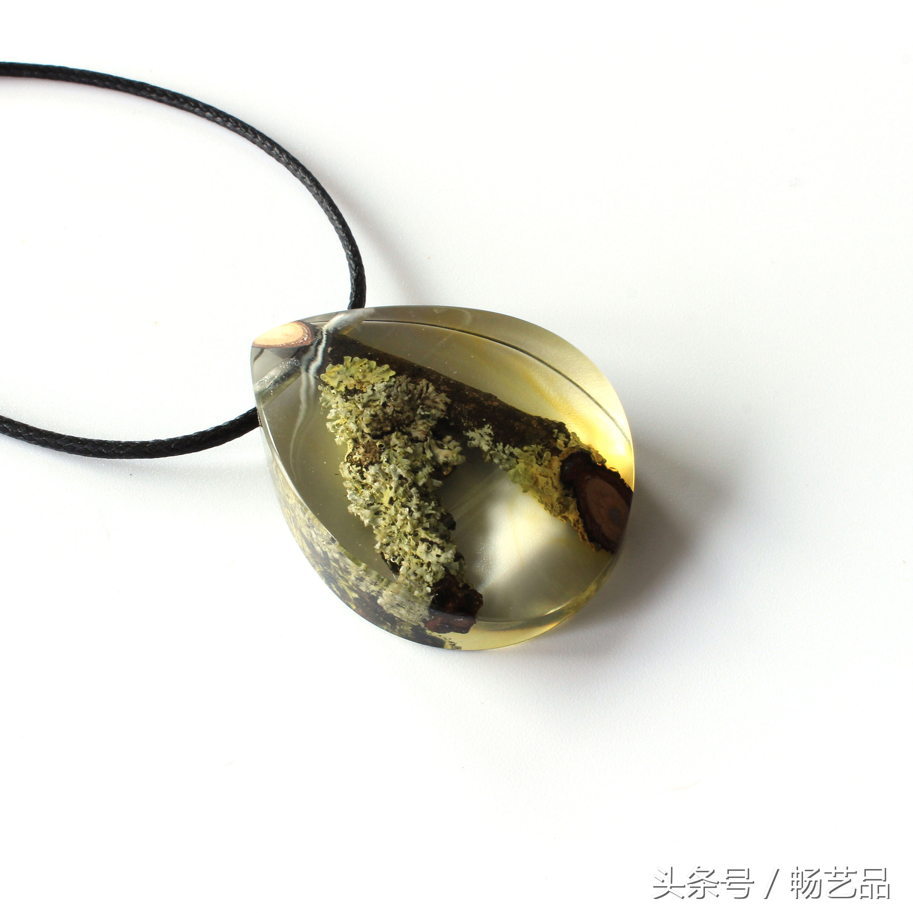 手工水晶吊坠项链图片,手工diy水晶串珠项链教程