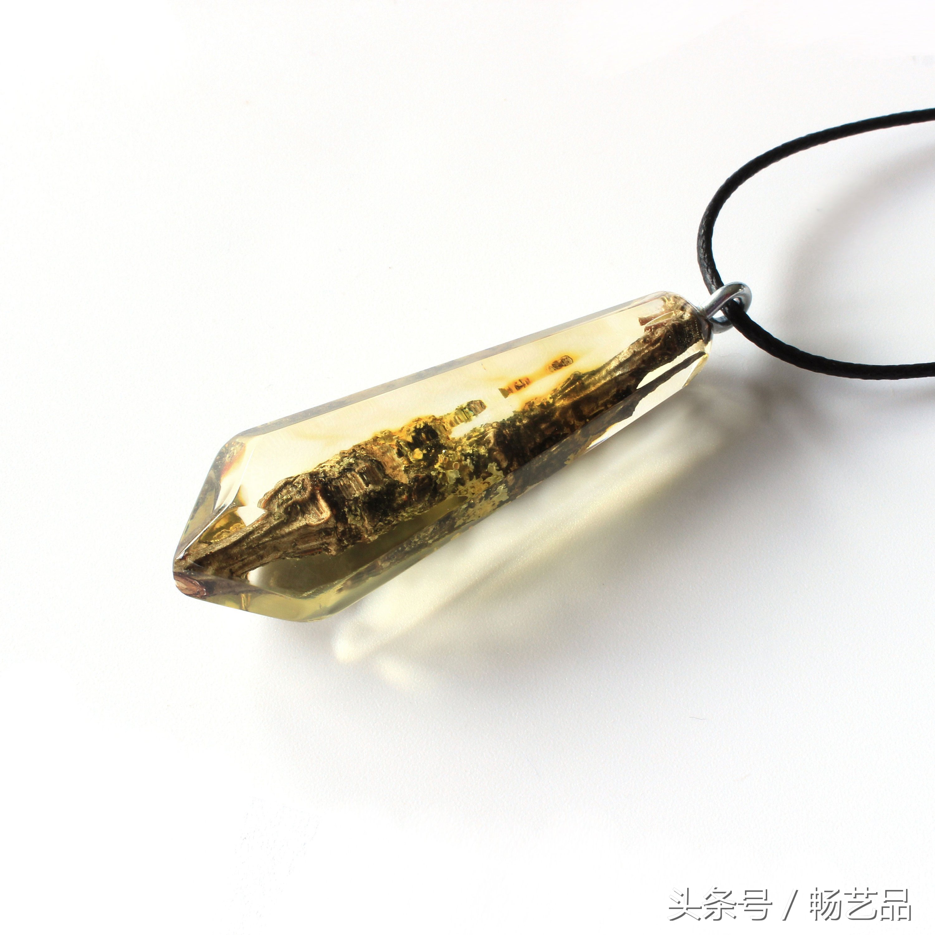 手工水晶吊坠项链图片,手工diy水晶串珠项链教程