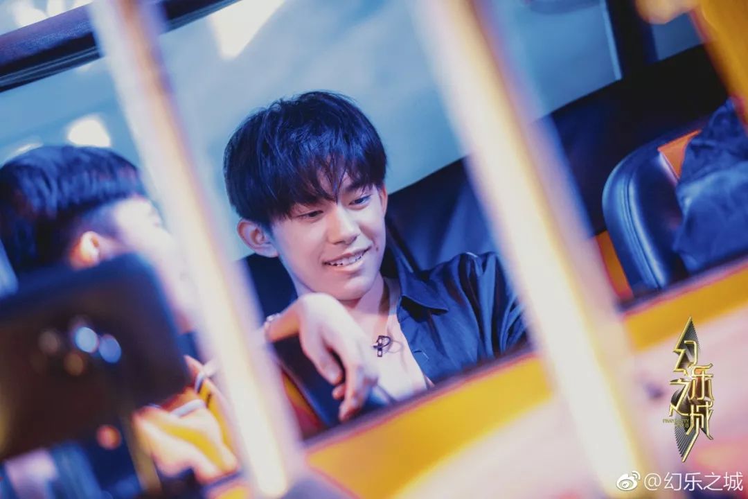 王菲最近有什么综艺,王菲访谈节目有哪些